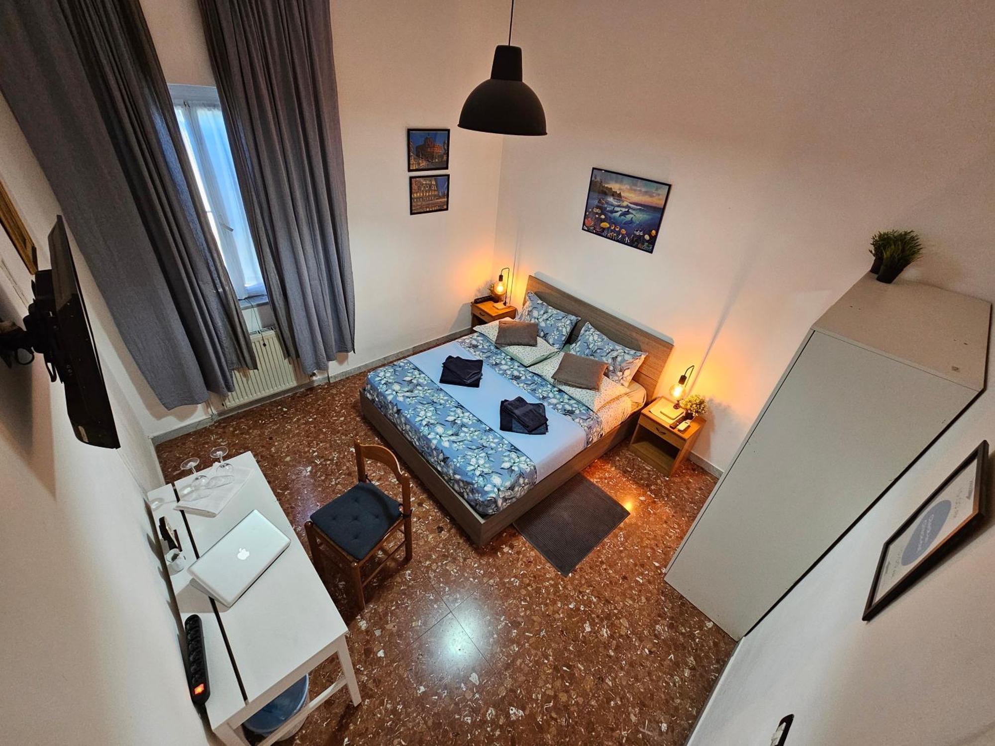 Eva Capital Guest House Vitinia Exterior photo